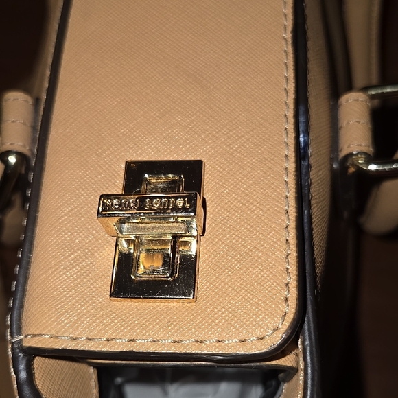 Henri Bendel - Beige Handbag - Picture 8 of 16